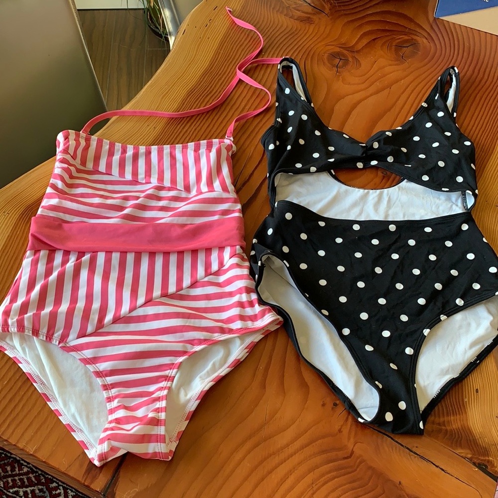 ASOS size US 6 and MONKL size S